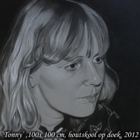 Tonny, houtskool op doek, 100x100cm